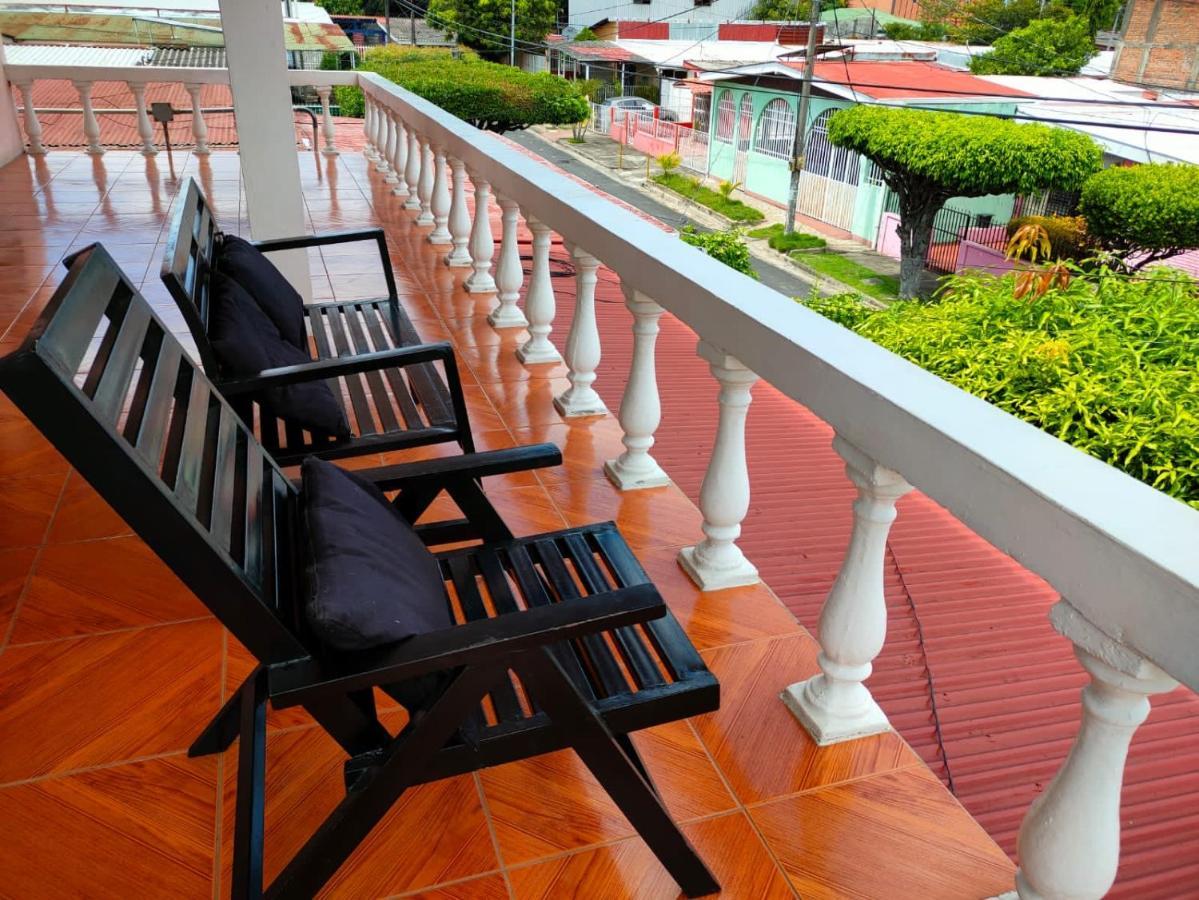 ماناجوا Casa Robles - Room Close To Airport #2 المظهر الخارجي الصورة